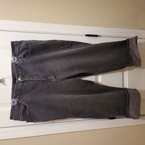 EUC Venezia BLACK CROPPED JEANS size 18